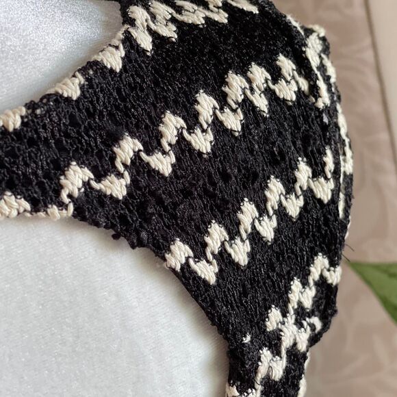 Candie's Y2K Crochet Ivory Black Geometric Pattern Cap Sleeves Mini Dress Size S - Picture 5 of 8